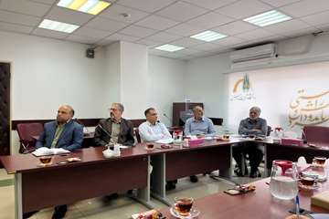 کارگاه معلم، نقش های پیدا و پنهان روانشناختی