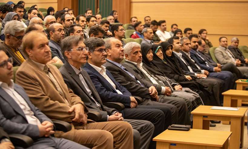 حکمرانی سبز، محیط زیست، صنعت و دانشگاه