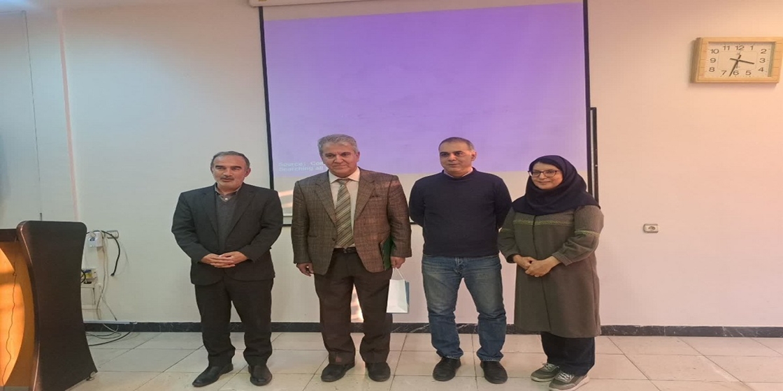 سخنرانی با موضوع فرصت های علمی و شغلی 