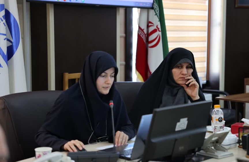  دکتر پرستو محمدی,دکتر سارا بوربور,